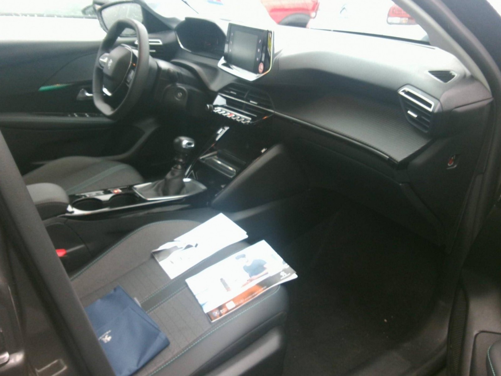 PEUGEOT - 208 - #191993 - 3
