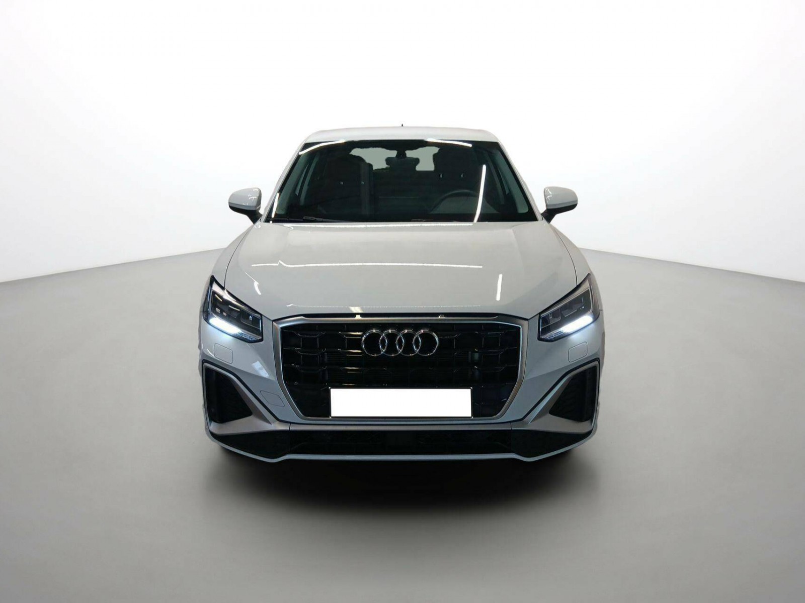 AUDI - Q2 - #189666 - 4