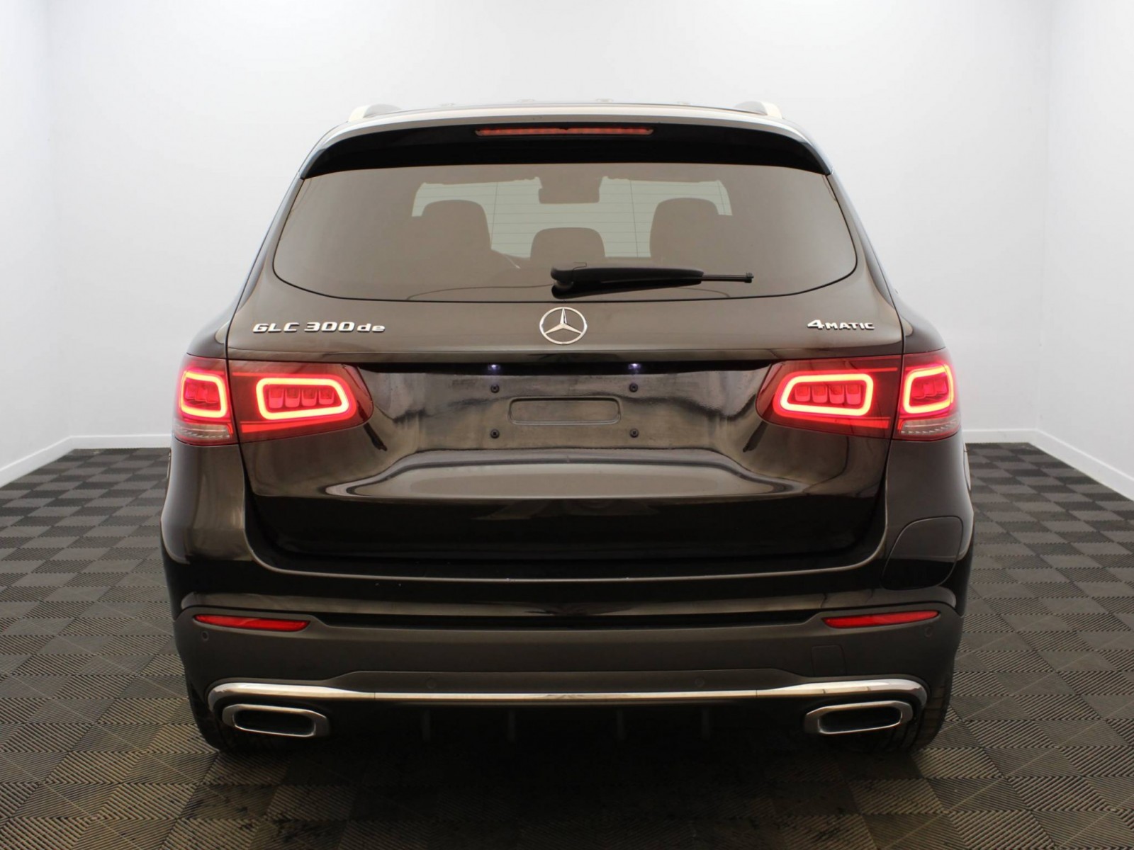 MERCEDES - GLC - #193439 - 22