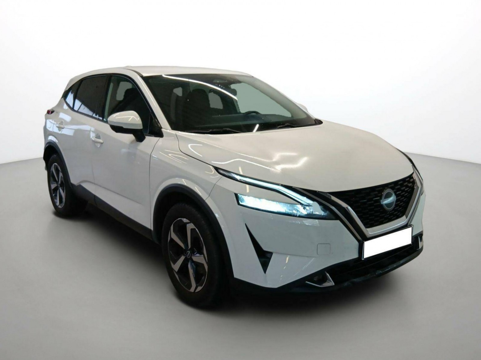 NISSAN - QASHQAI - #189915 - 18
