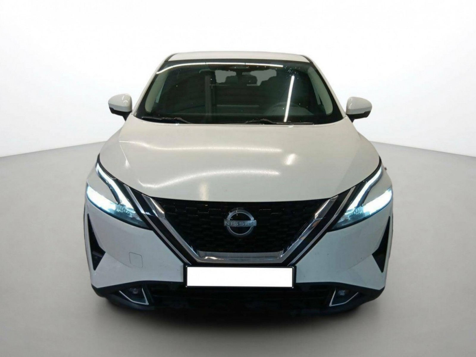 NISSAN - QASHQAI - #189915 - 24