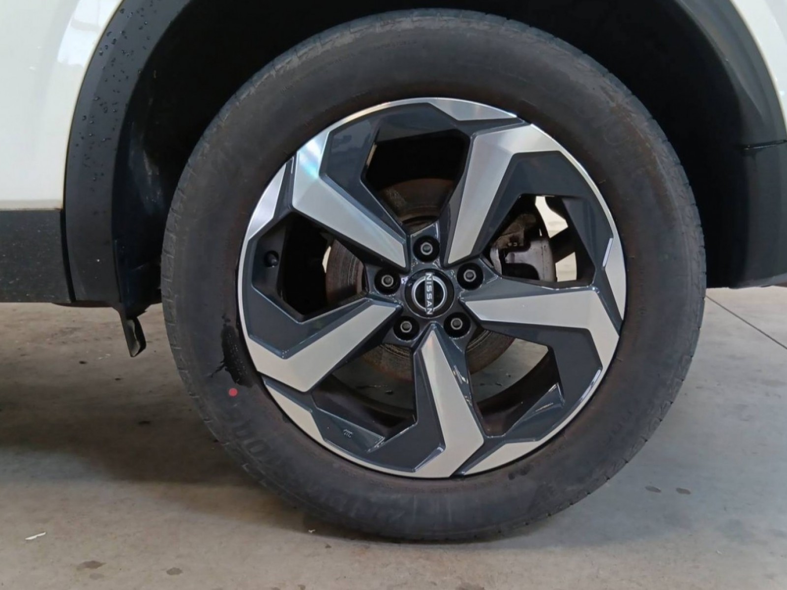NISSAN - QASHQAI - #189915 - 28