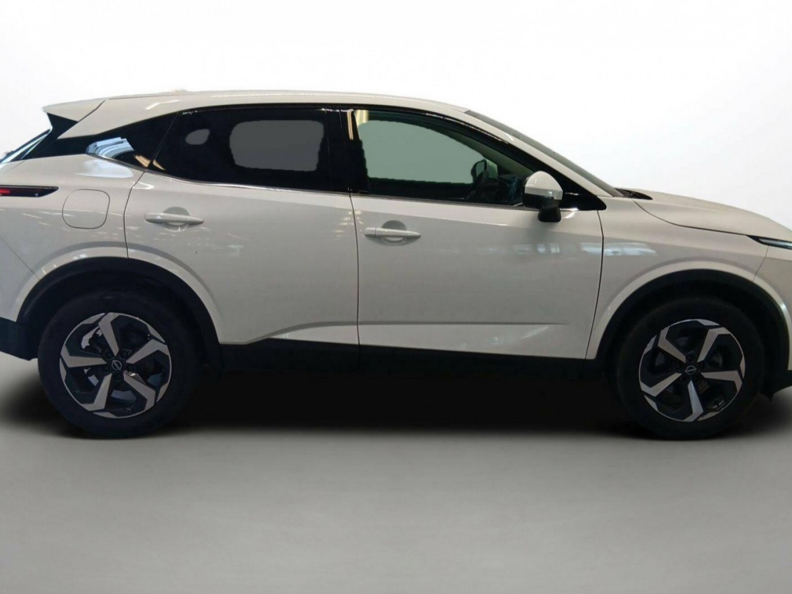 NISSAN - QASHQAI - #189915 - 46
