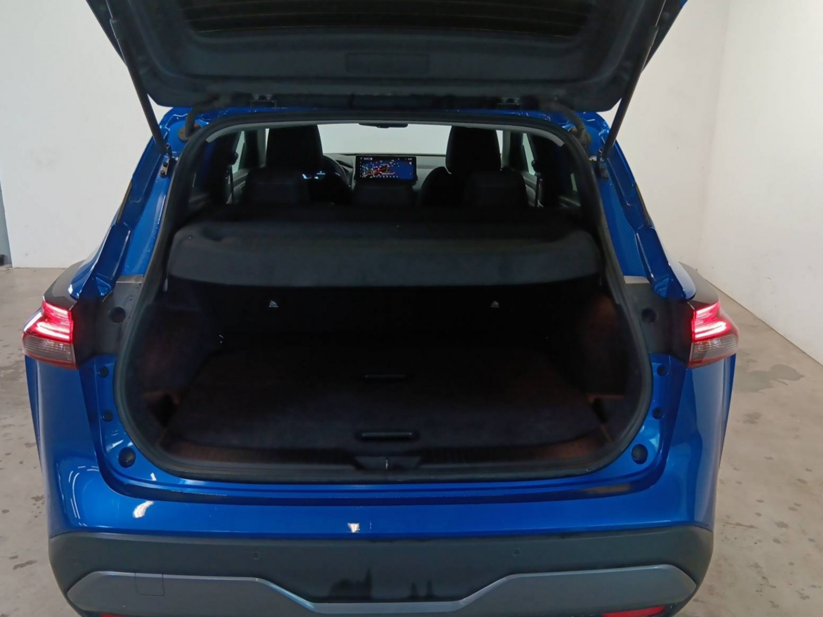 NISSAN - QASHQAI - #189912 - 24