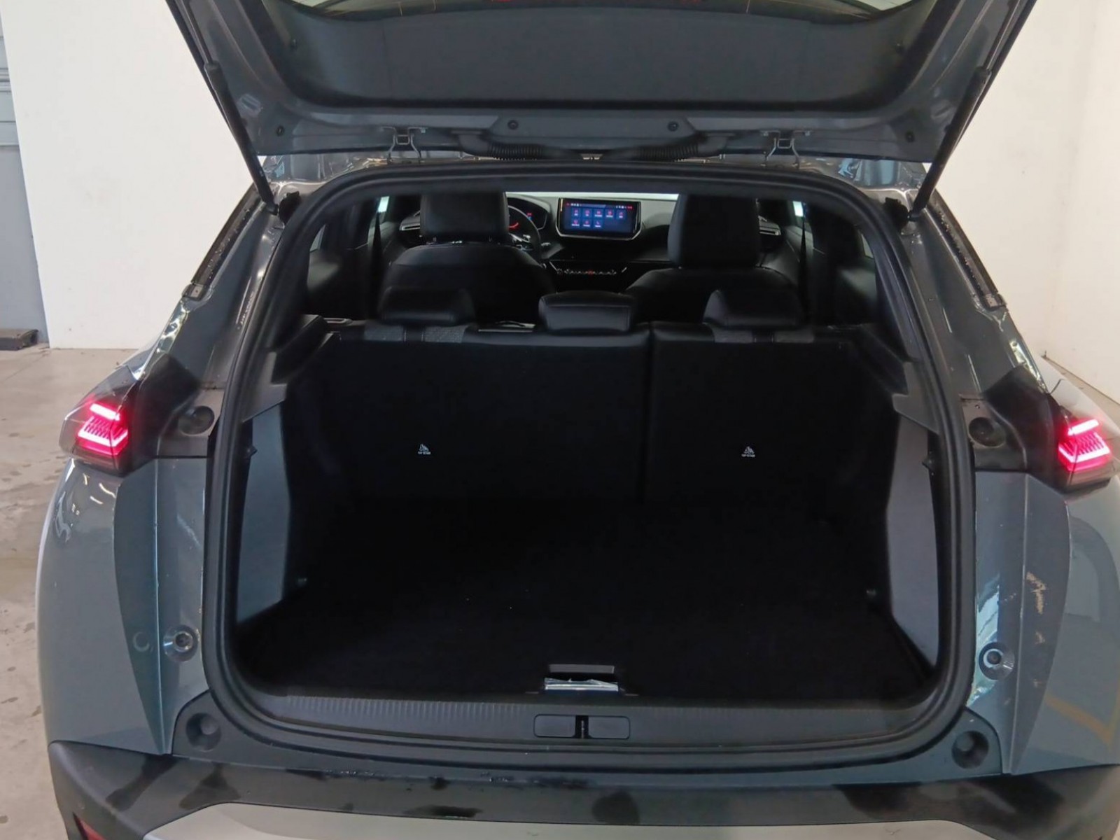 PEUGEOT - 2008 - #188594 - 12