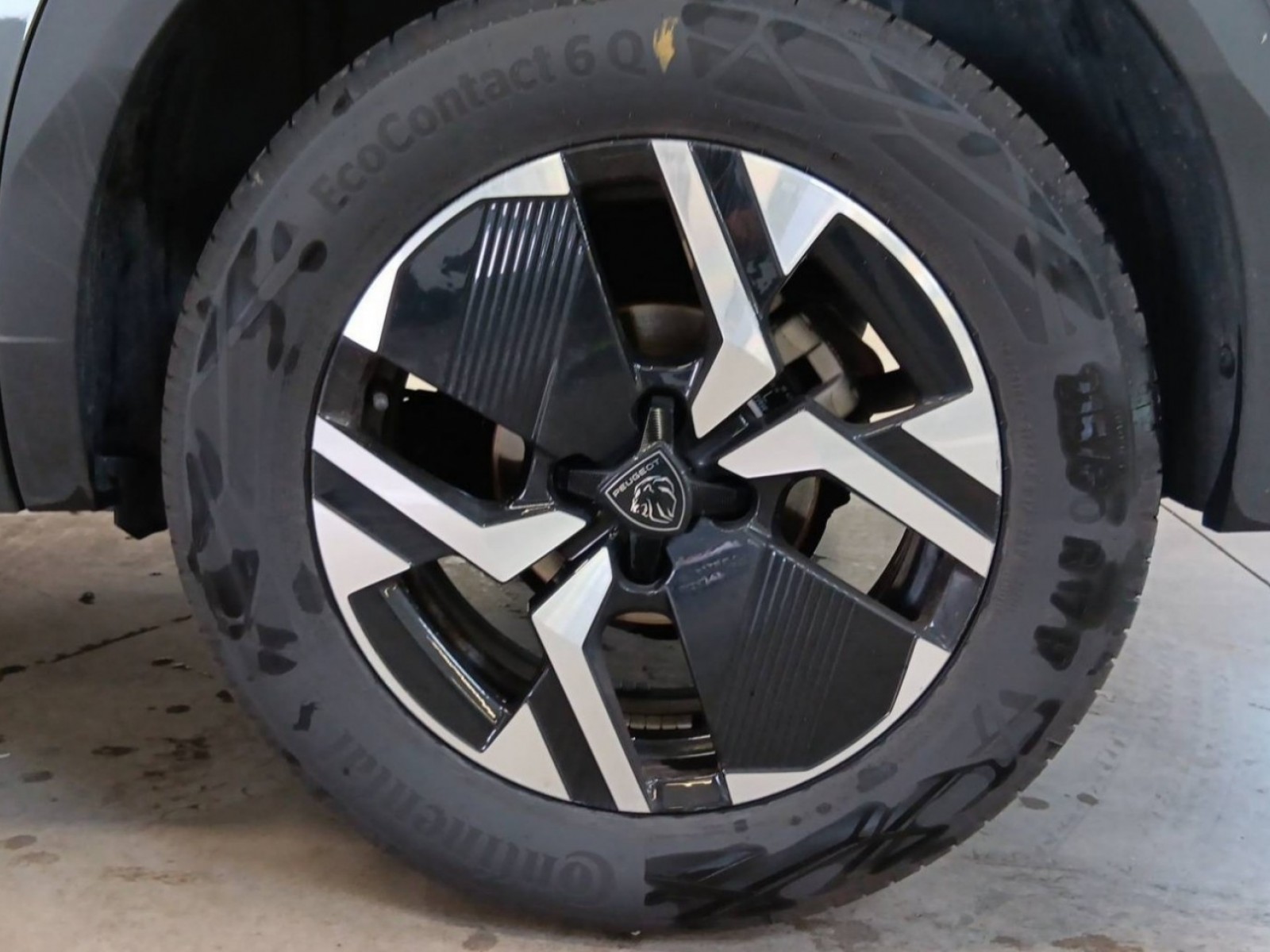 PEUGEOT - 2008 - #188593 - 25
