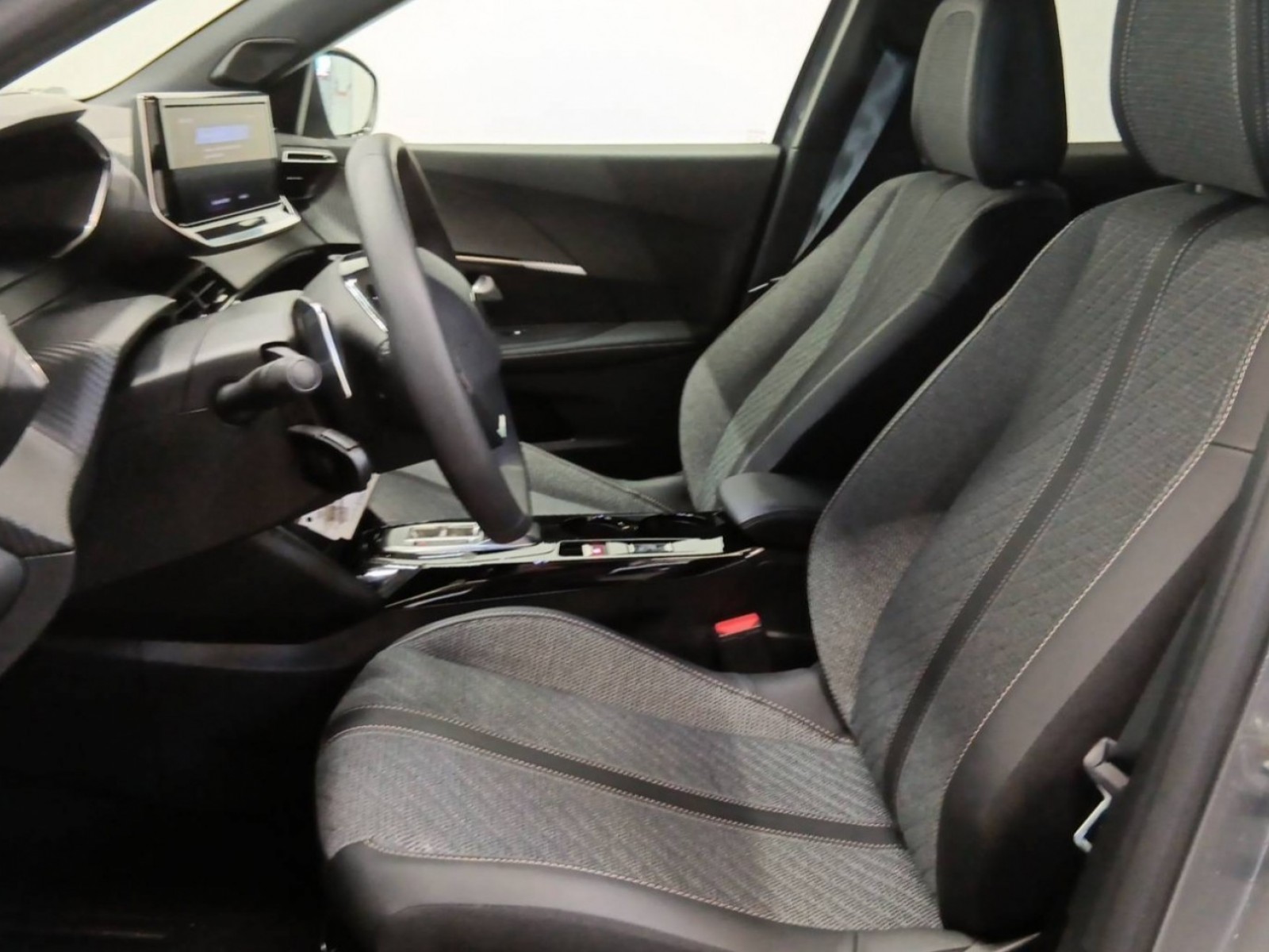 PEUGEOT - 2008 - #188593 - 26