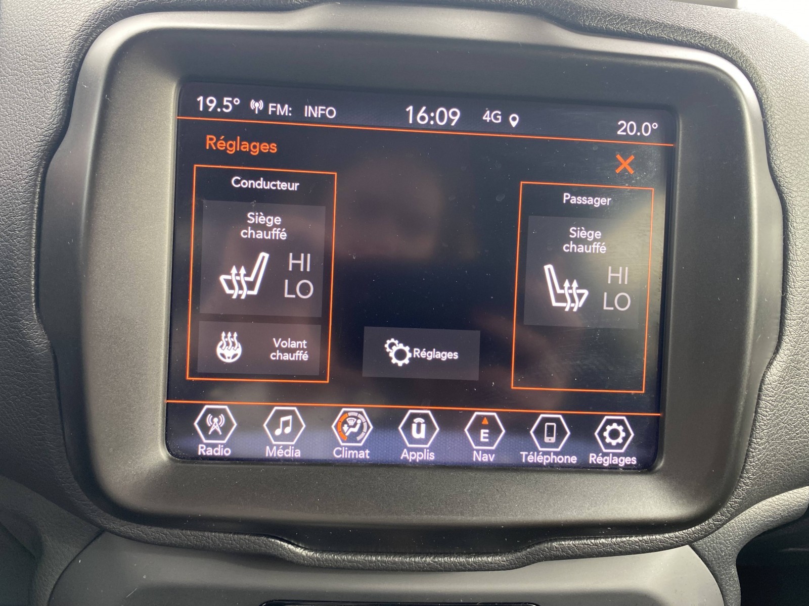 JEEP - RENEGADE - #193677 - 22