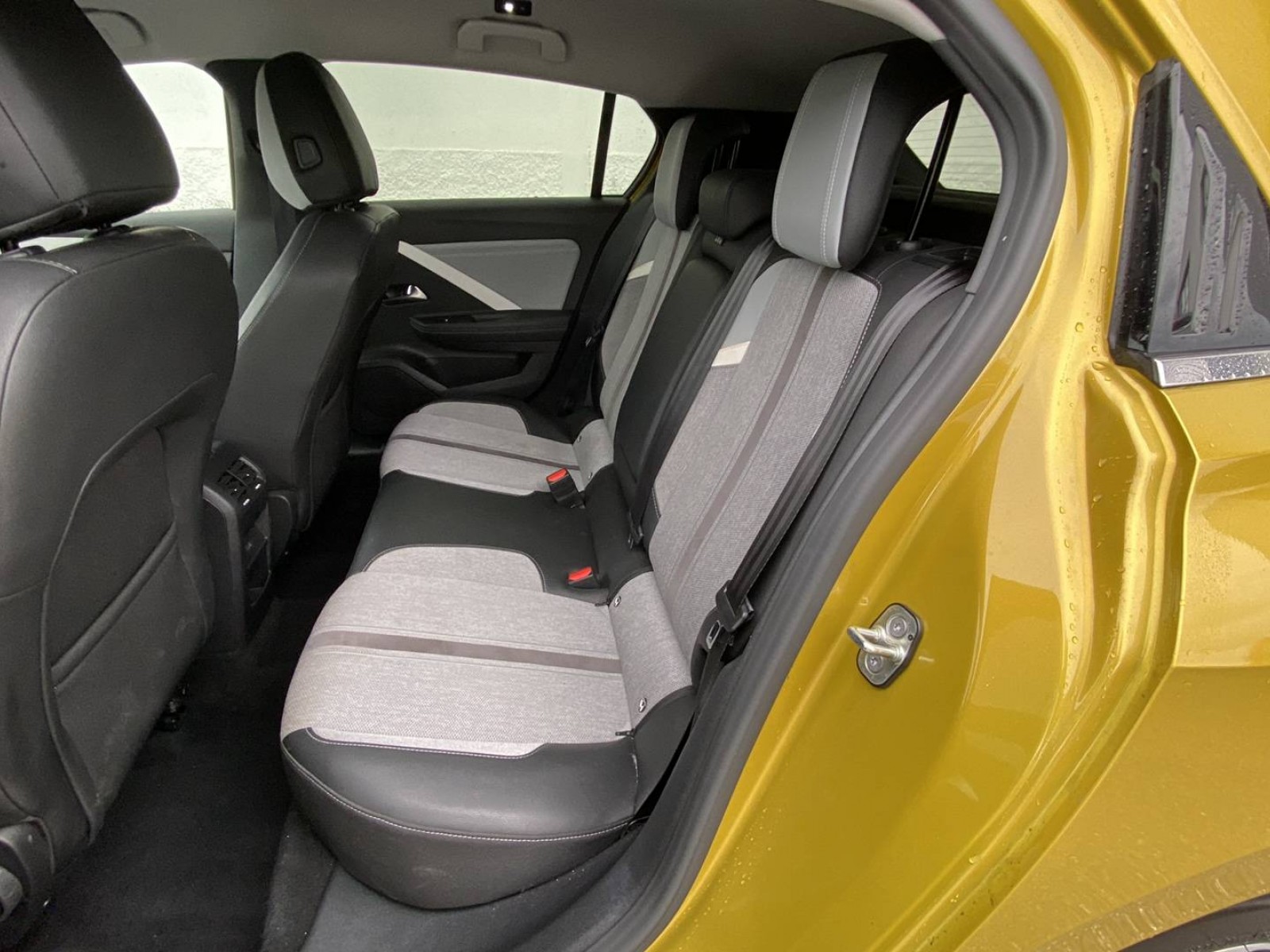 OPEL - ASTRA - #193703 - 14