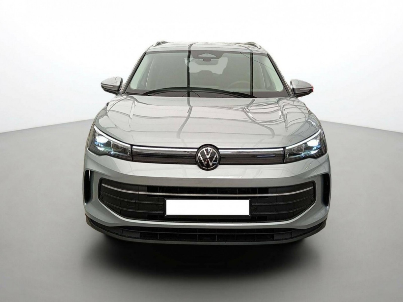 VOLKSWAGEN - TIGUAN - #255694 - 21