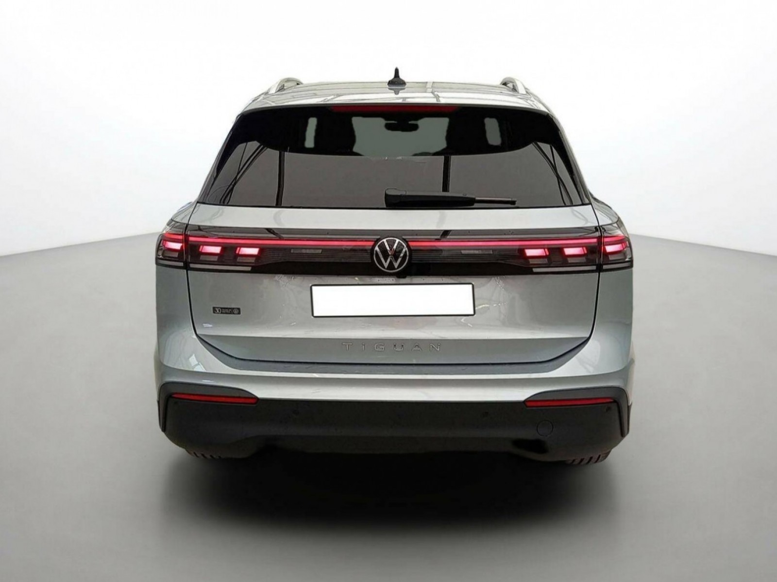 VOLKSWAGEN - TIGUAN - #255694 - 22