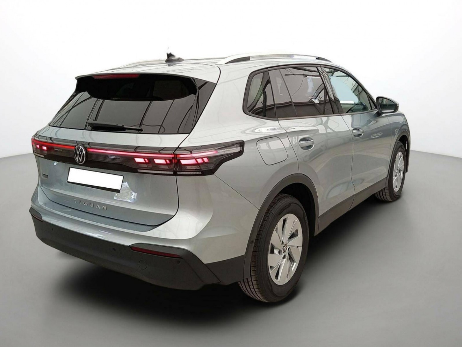 VOLKSWAGEN - TIGUAN - #255695 - 2