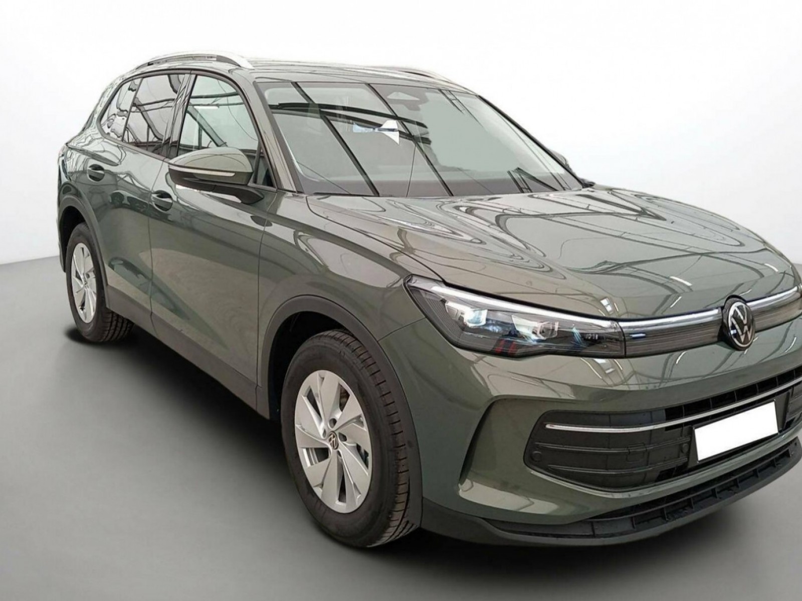 VOLKSWAGEN - TIGUAN - #255699 - 20
