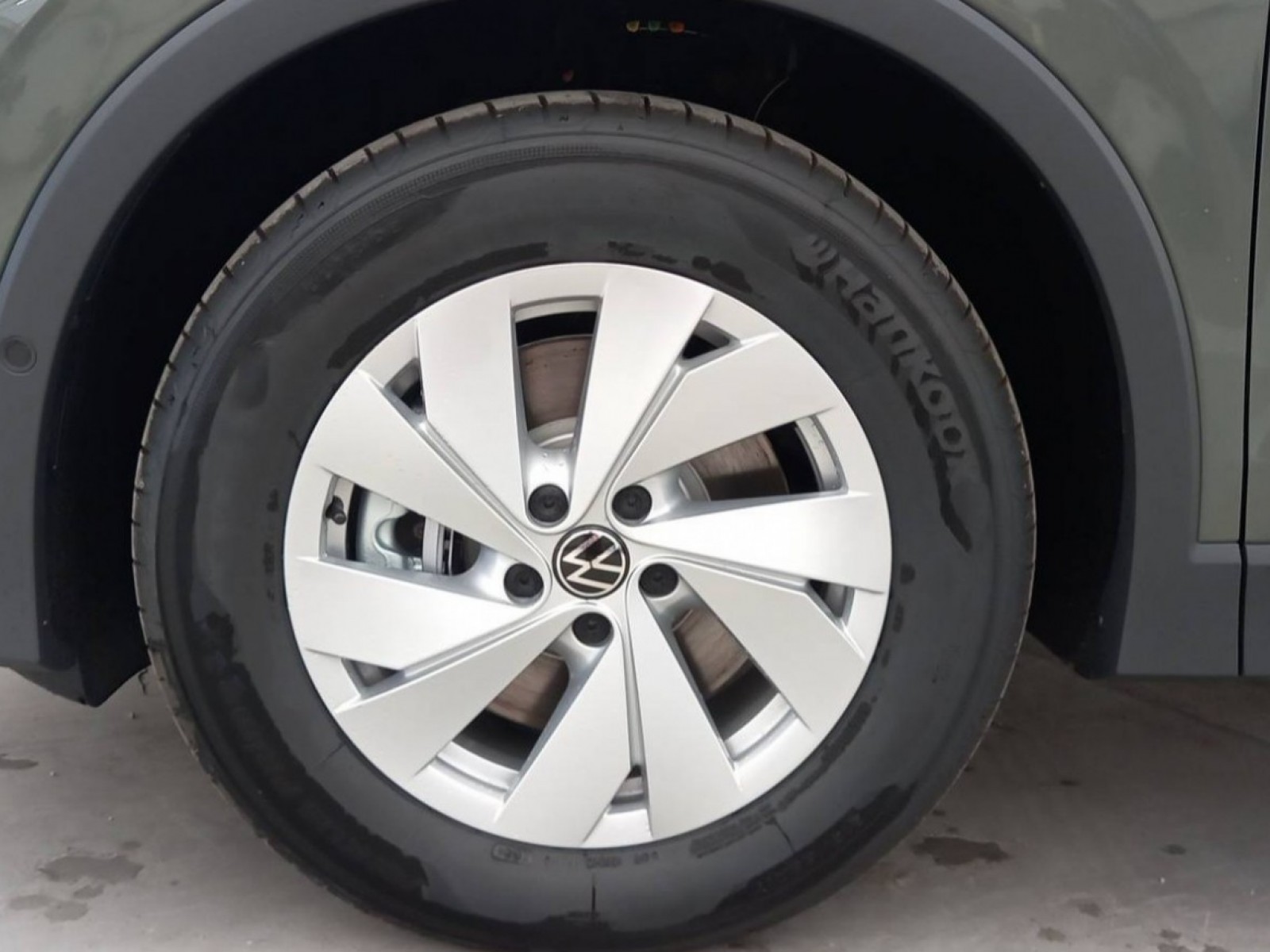 VOLKSWAGEN - TIGUAN - #255699 - 29