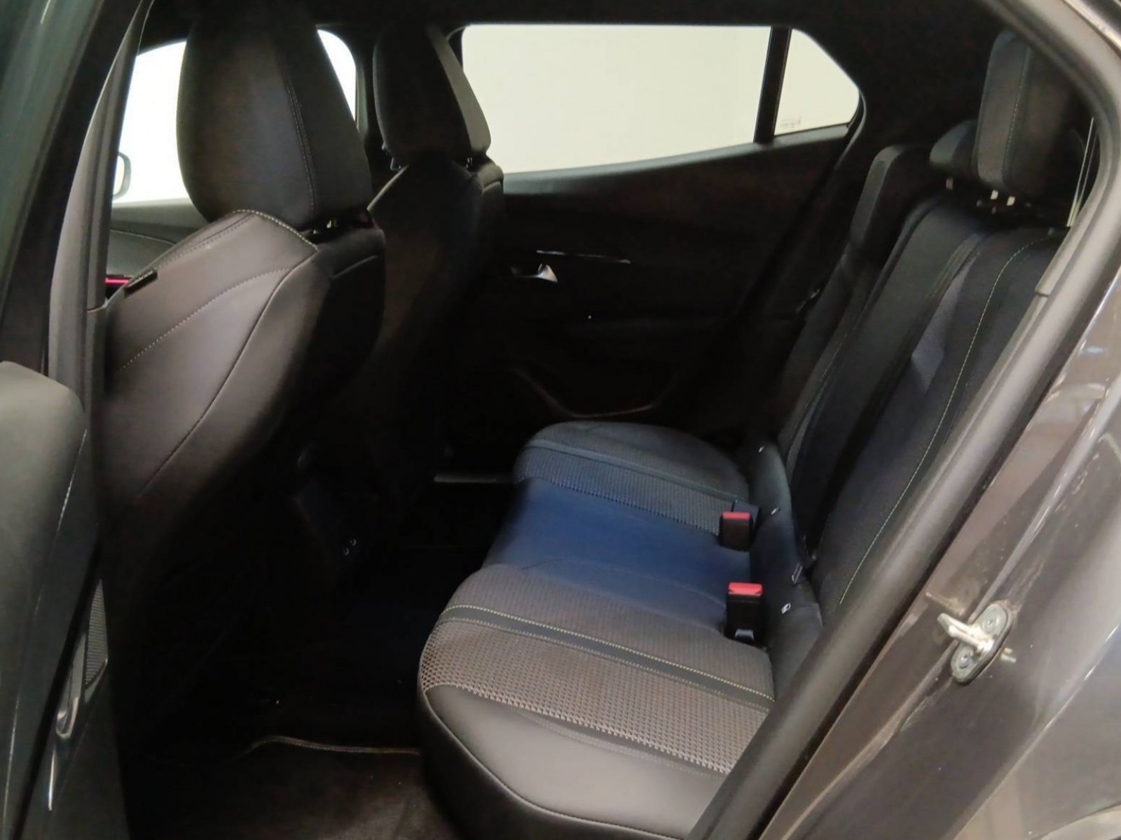 PEUGEOT - 2008 - #201269 - 29