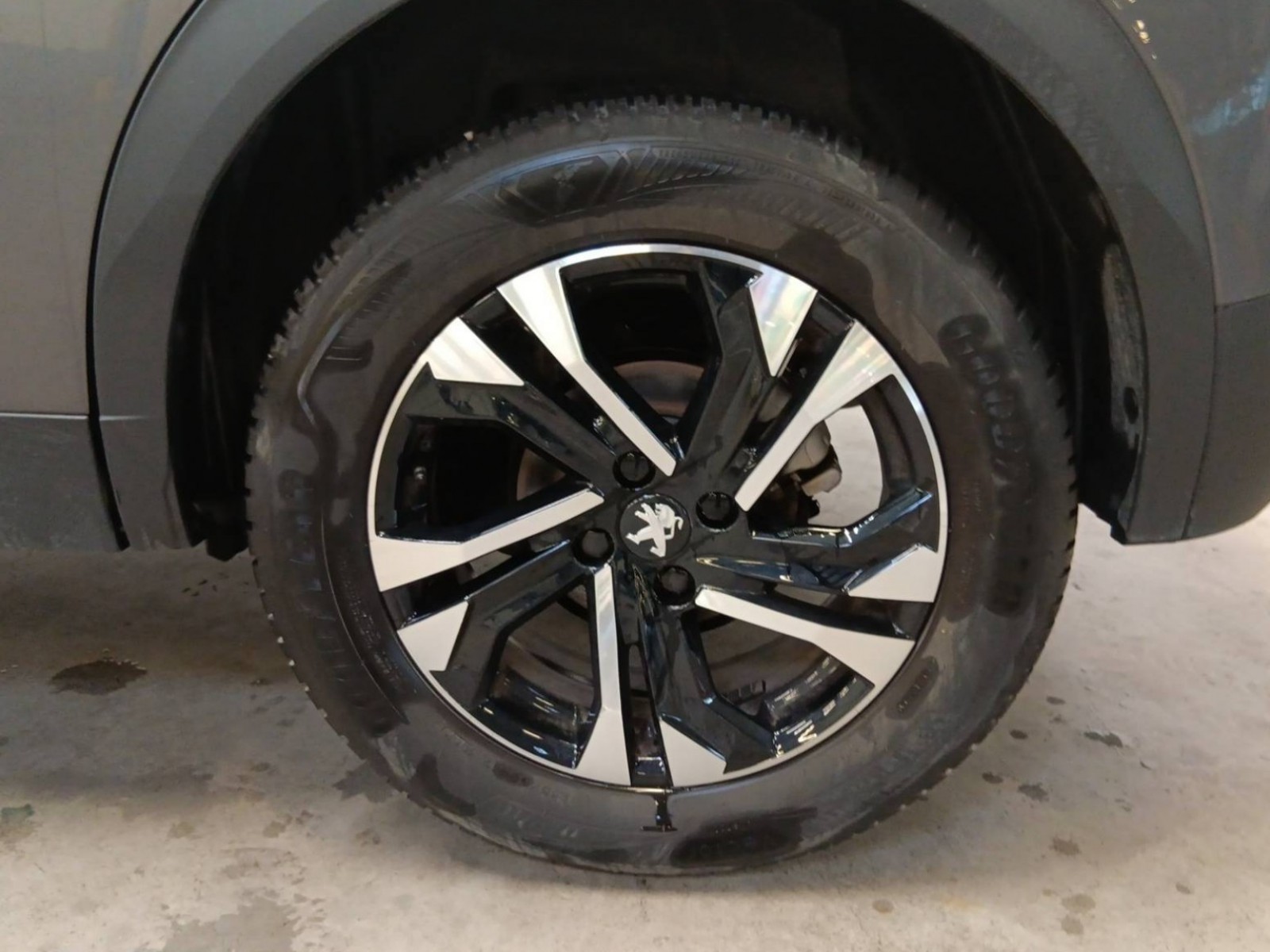 PEUGEOT - 2008 - #201378 - 6