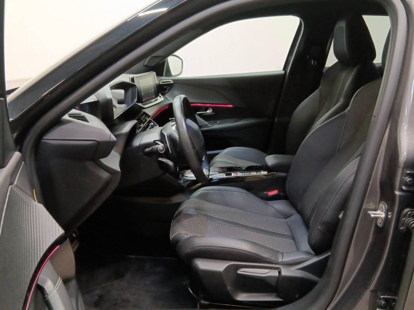 PEUGEOT - 2008 - #201378 - 7