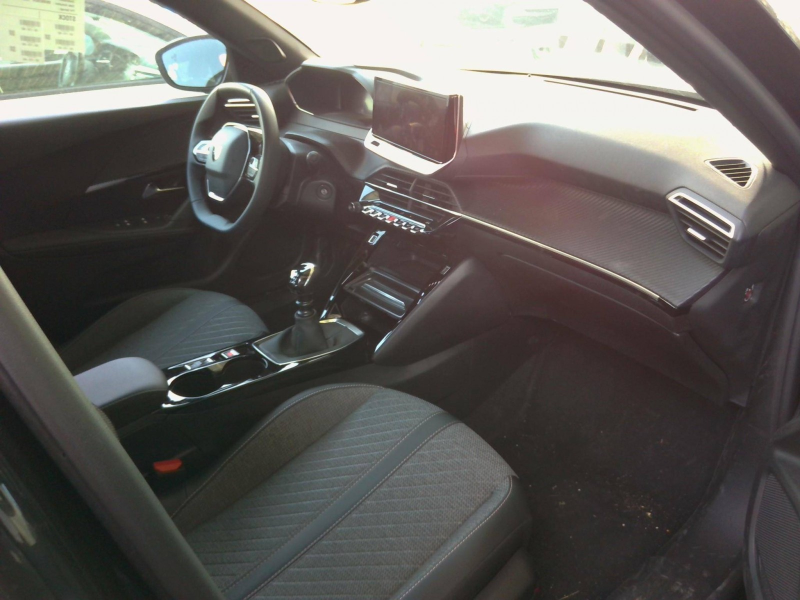 PEUGEOT - 2008 - #337272 - 1