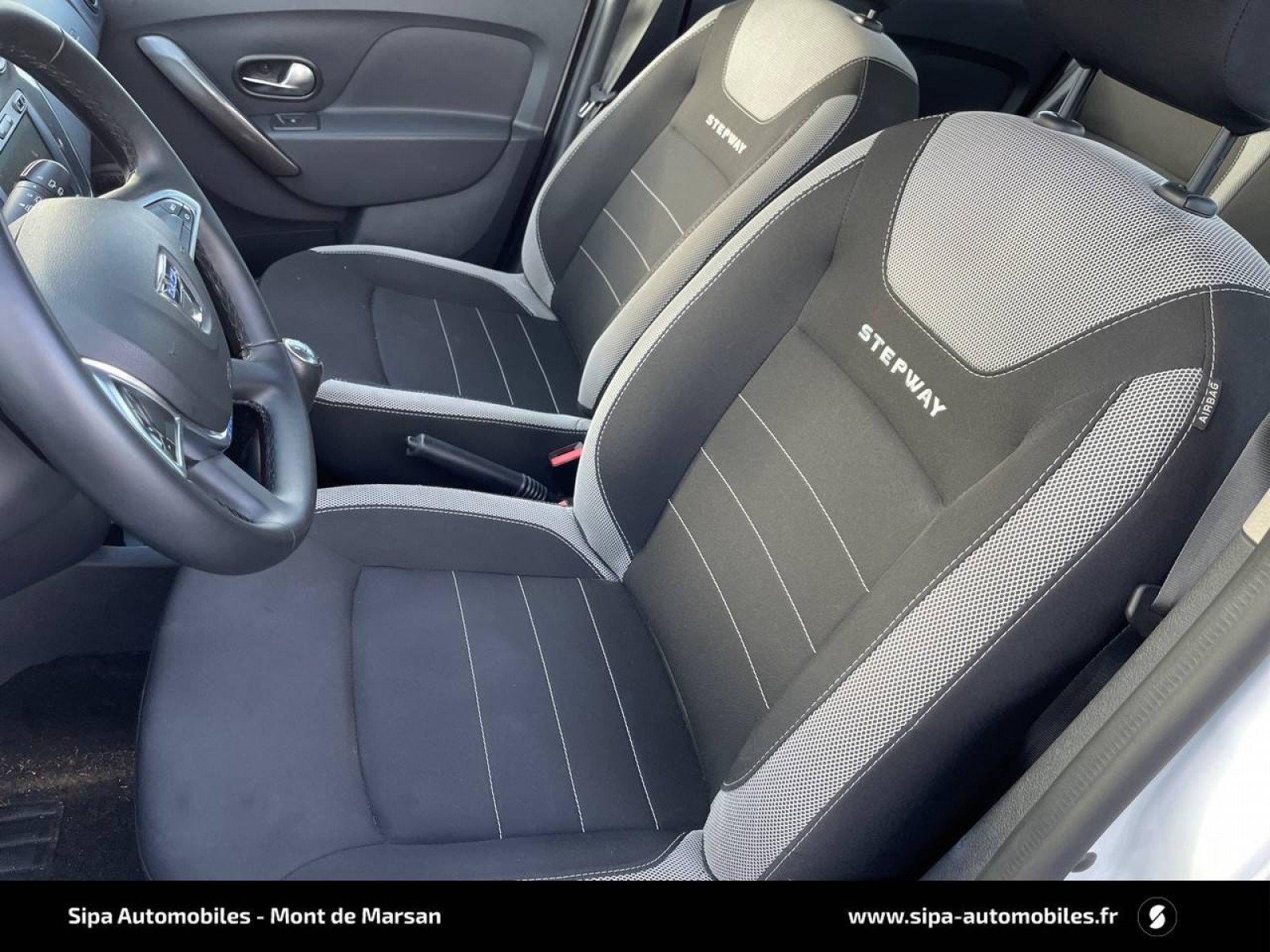 DACIA - SANDERO - #194327 - 8