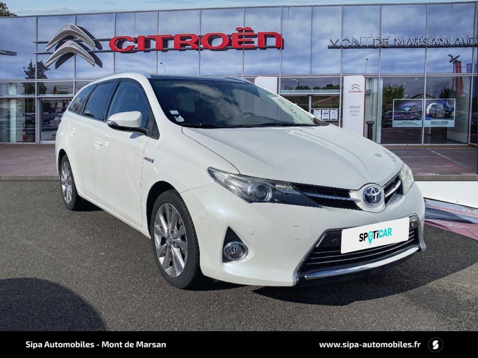 TOYOTA - AURIS TOURING SPORTS - #194351 - 2
