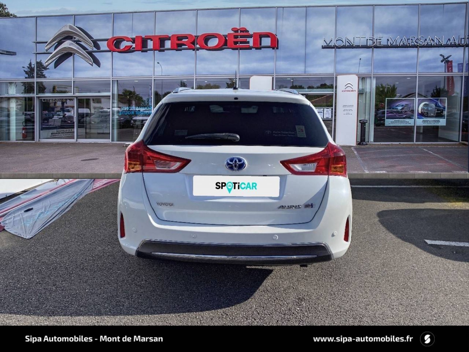 TOYOTA - AURIS TOURING SPORTS - #194351 - 4
