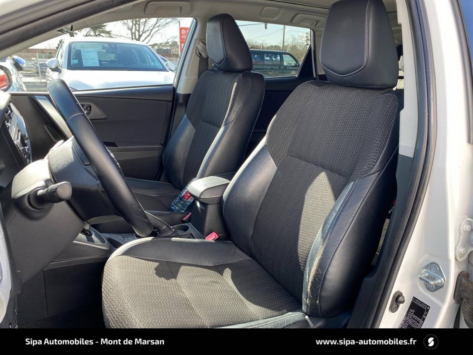 TOYOTA - AURIS TOURING SPORTS - #194351 - 8