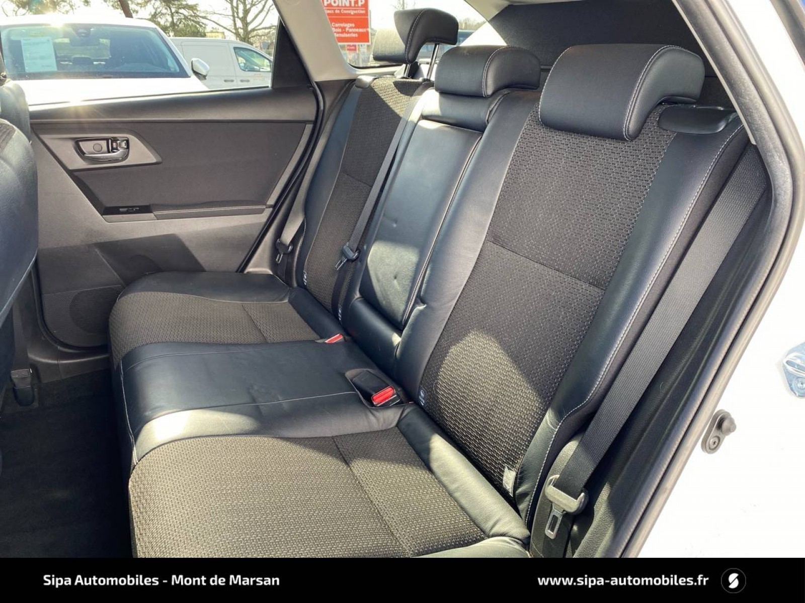 TOYOTA - AURIS TOURING SPORTS - #194351 - 9