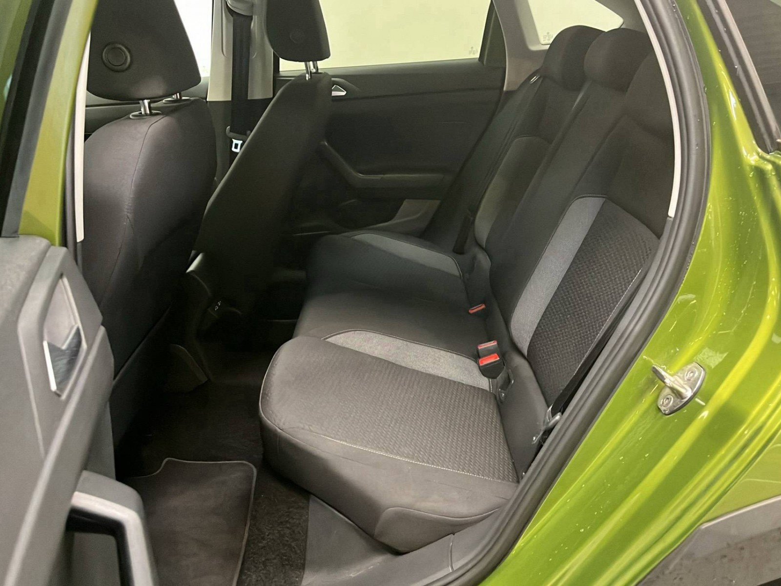 VOLKSWAGEN - TAIGO - #292902 - 8