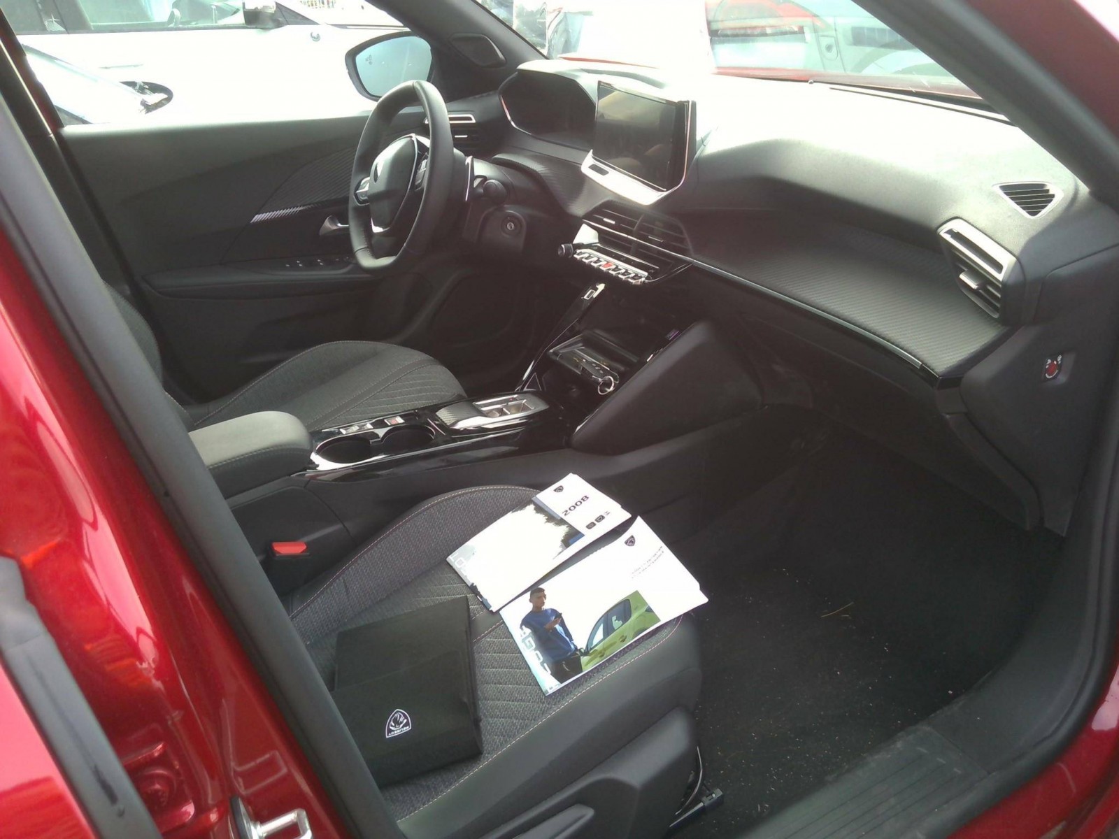 PEUGEOT - 2008 - #333141 - 1
