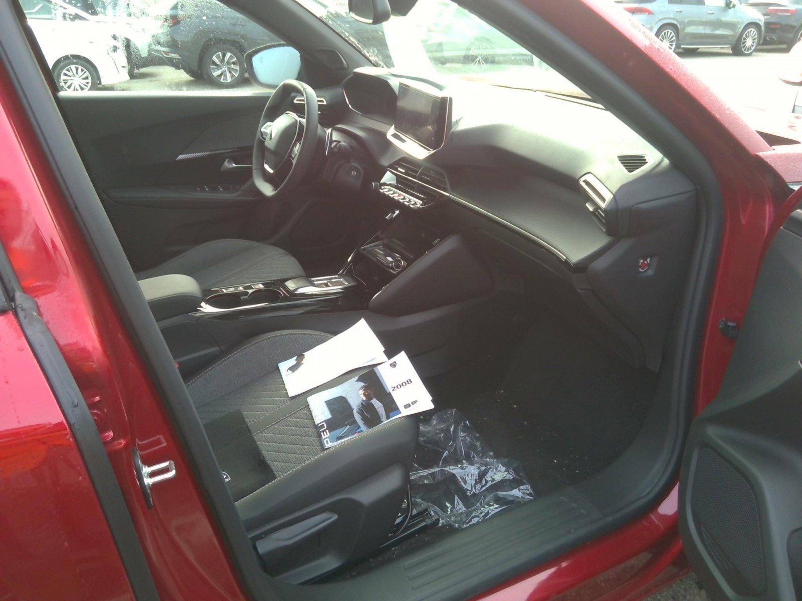 PEUGEOT - 2008 - #333140 - 1
