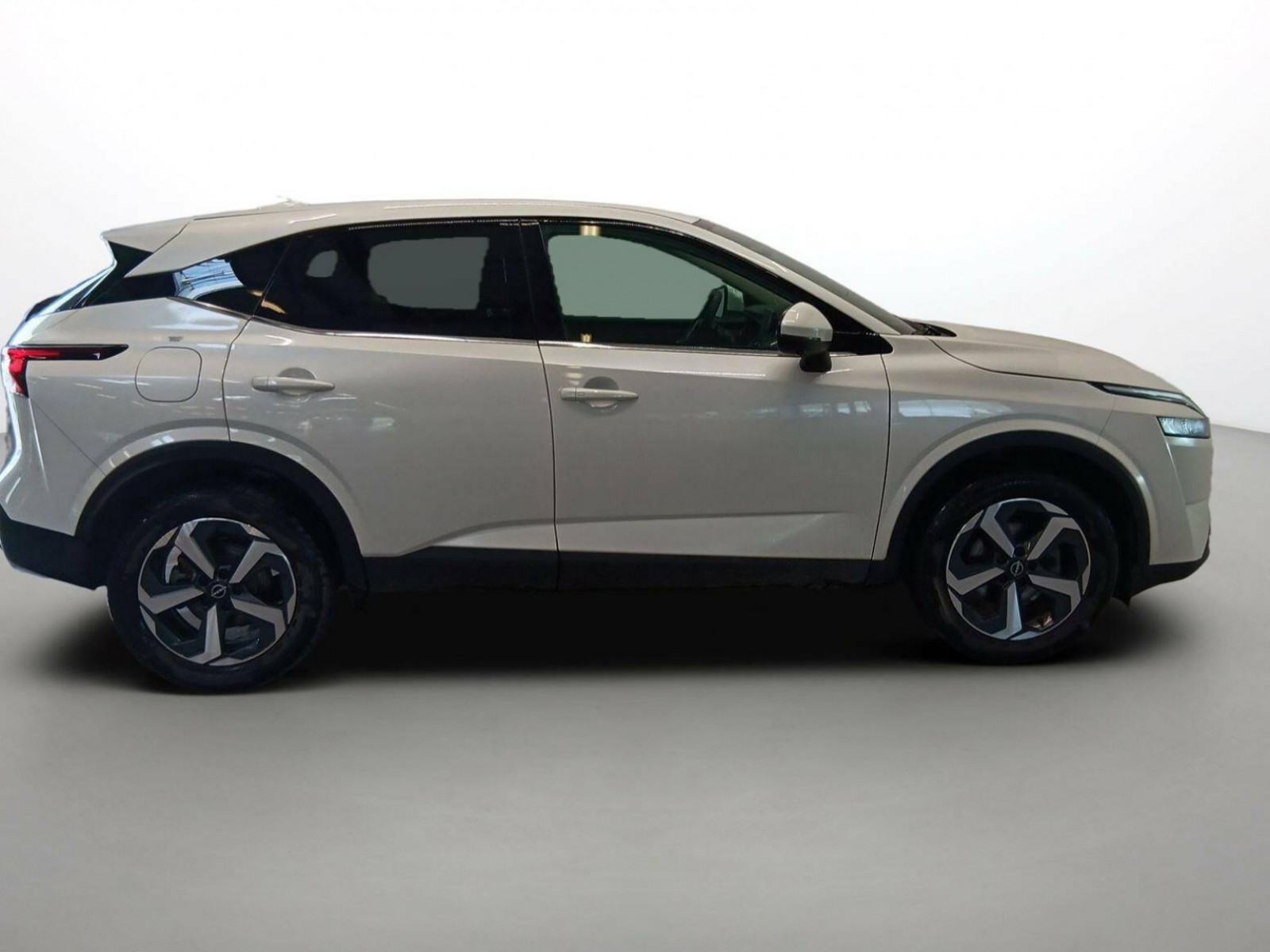 NISSAN - QASHQAI - #189908 - 14
