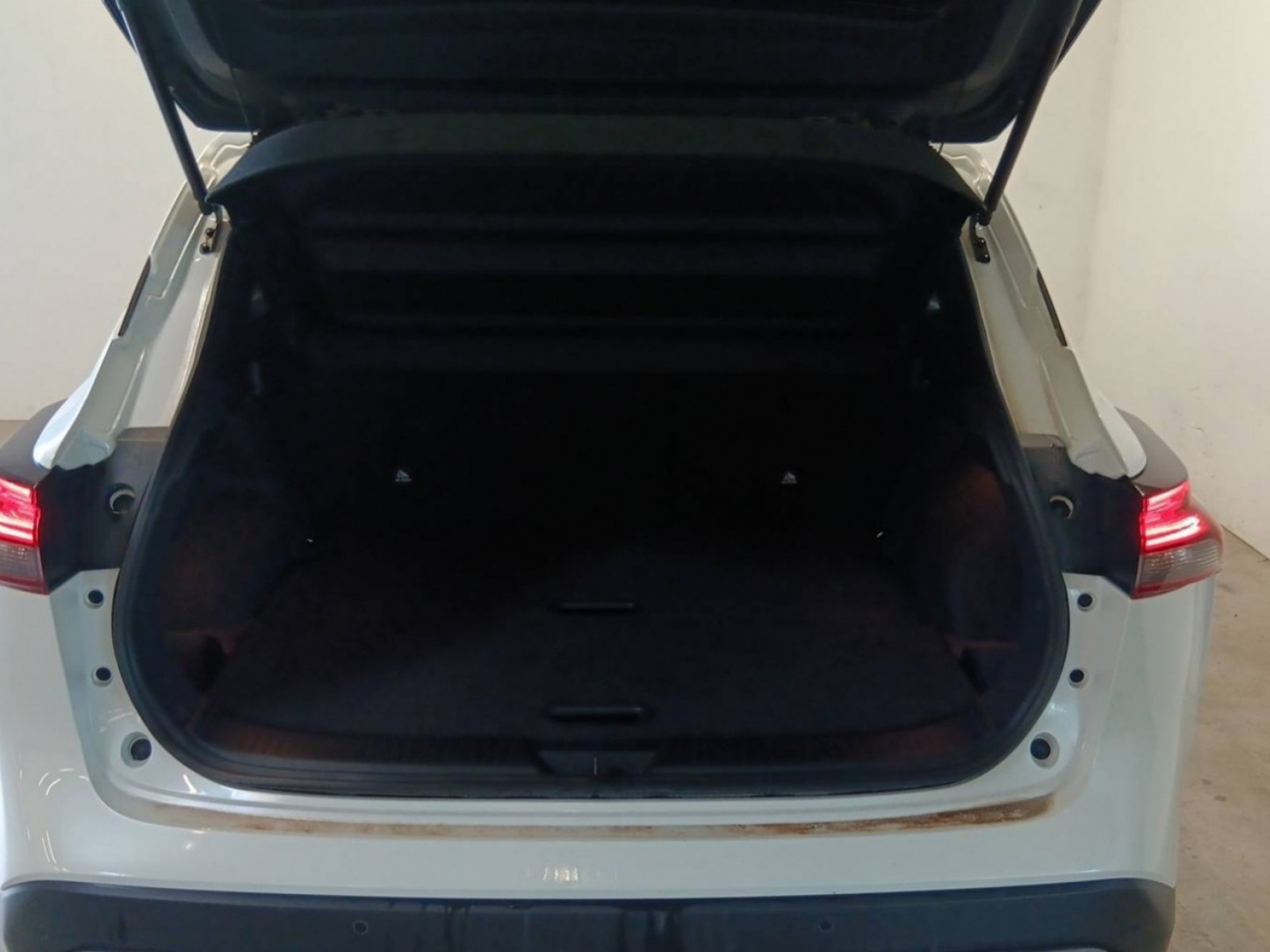 NISSAN - QASHQAI - #189908 - 28