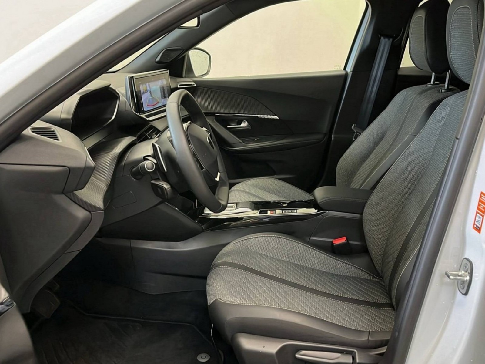 PEUGEOT - 2008 - #199561 - 25