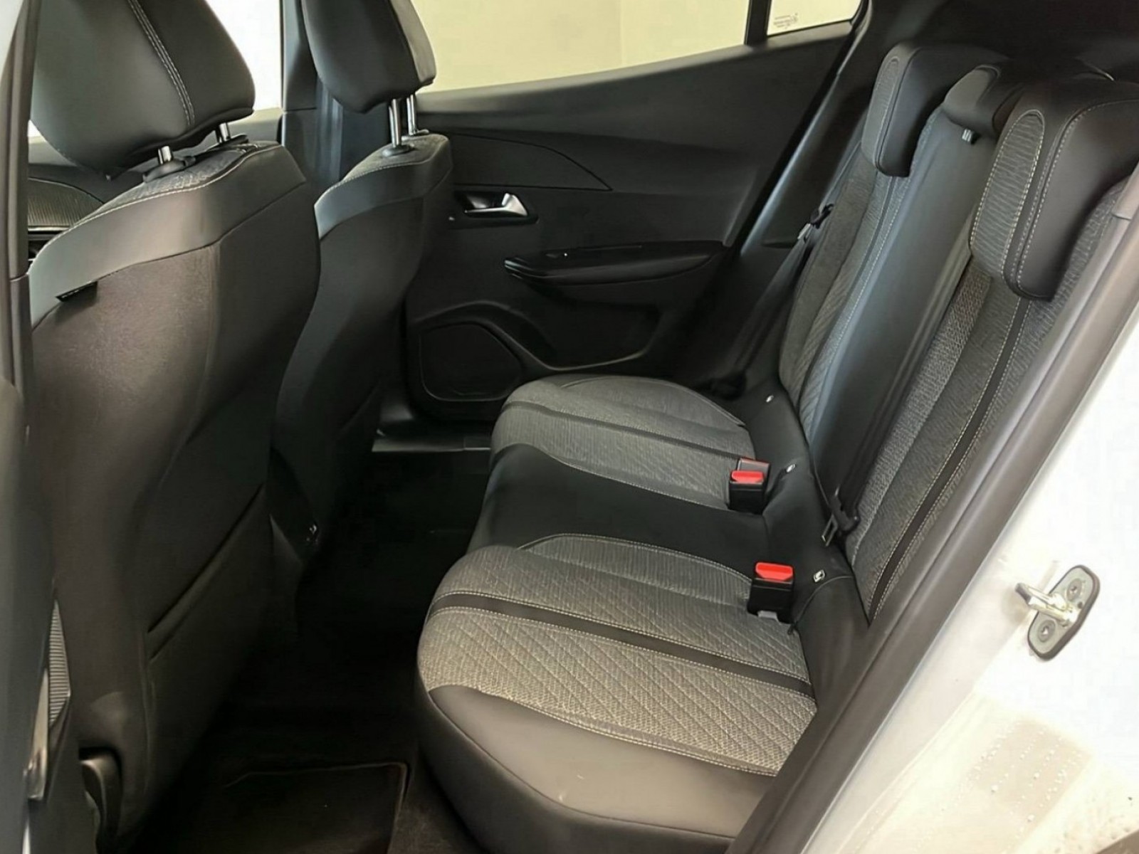PEUGEOT - 2008 - #199561 - 26