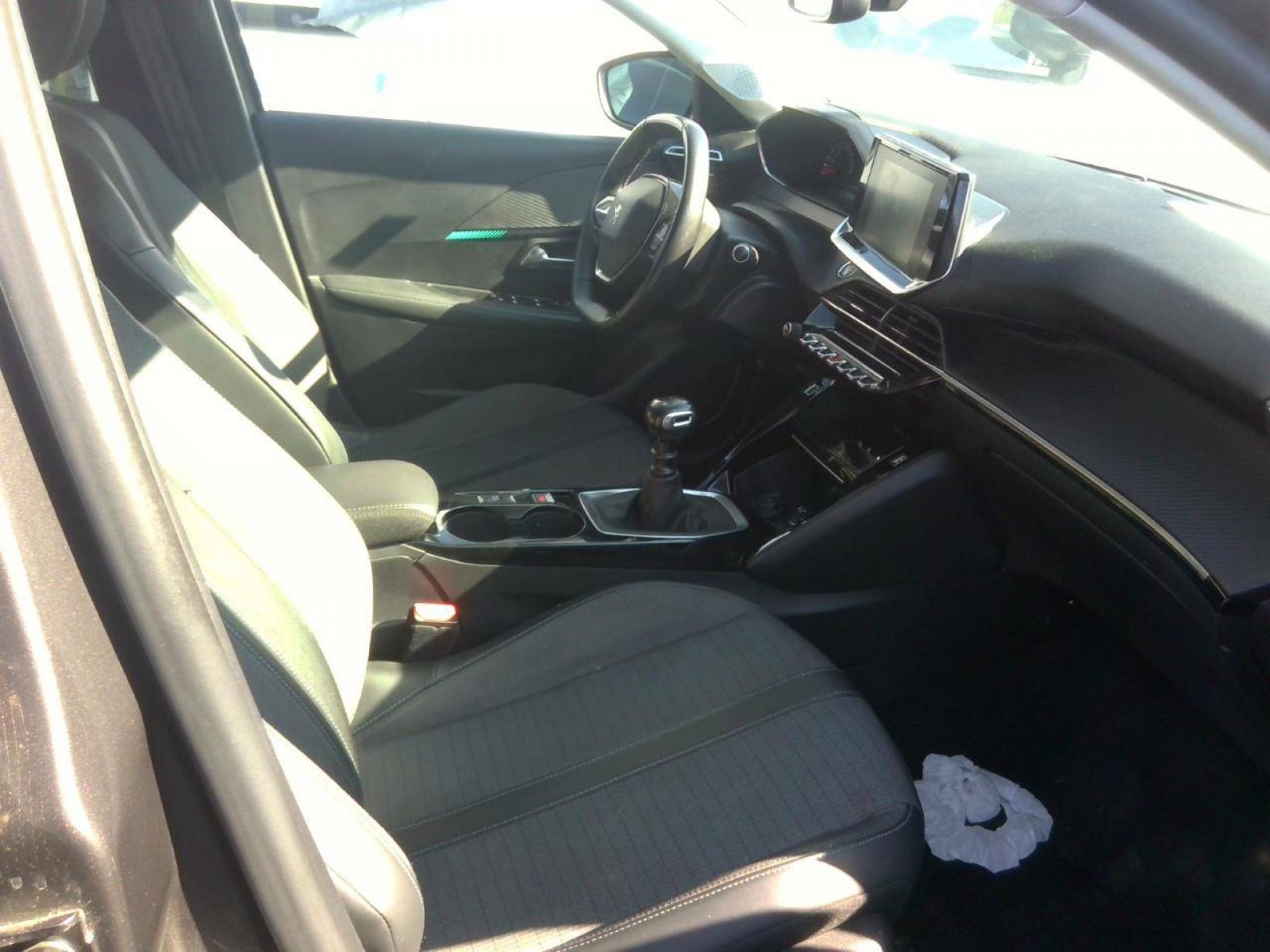 PEUGEOT - 208 - #359480 - 1