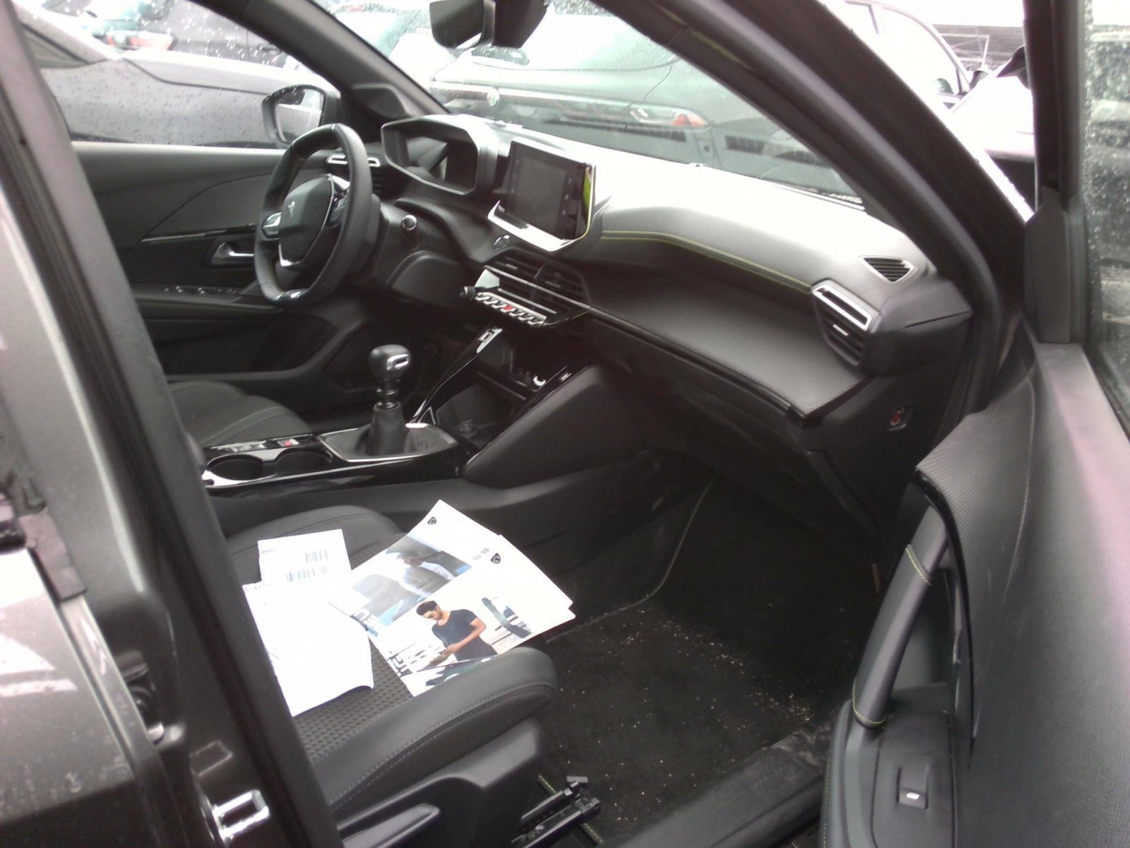 PEUGEOT - 208 - #197118 - 1