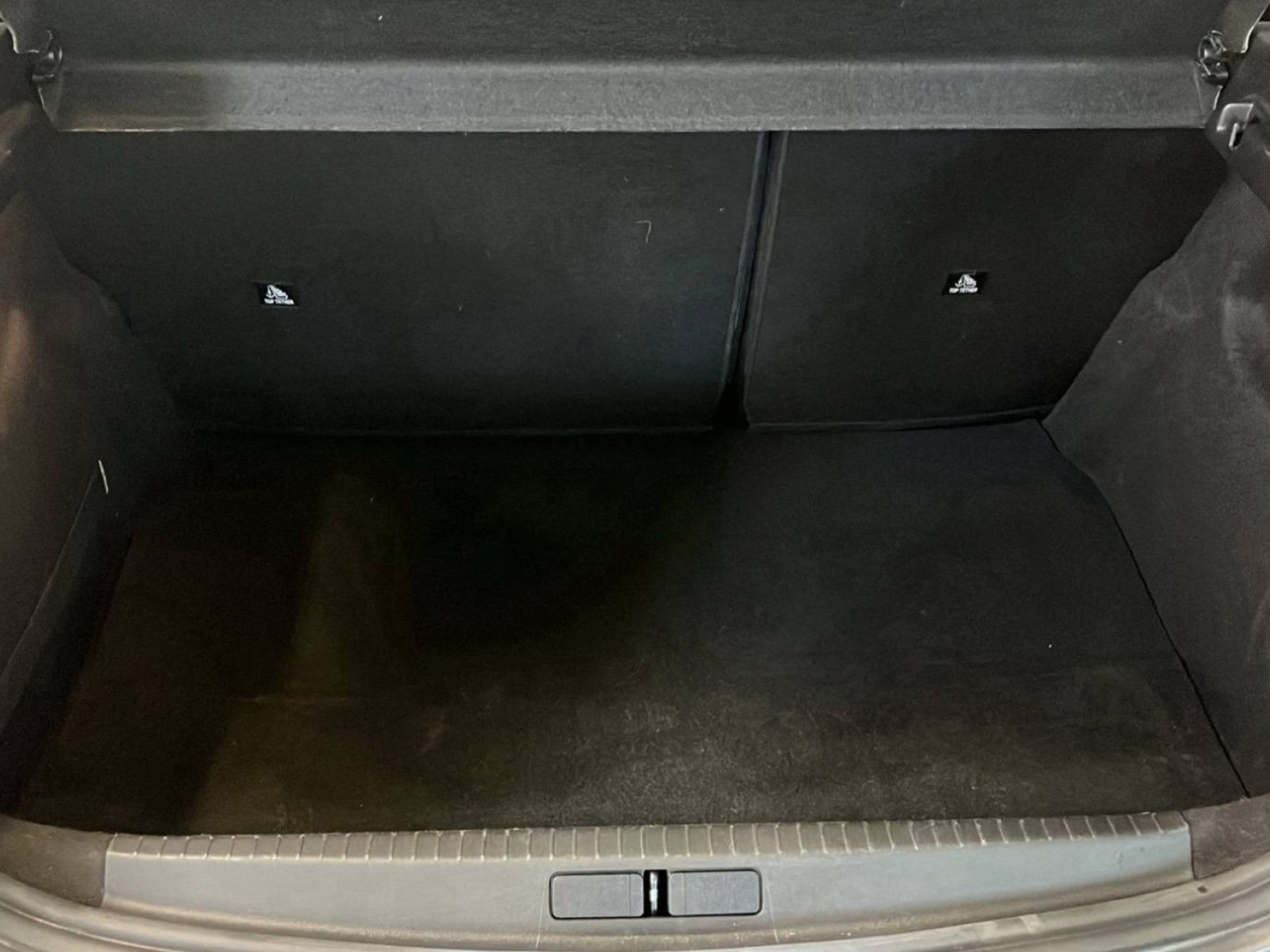PEUGEOT - 208 - #315851 - 94
