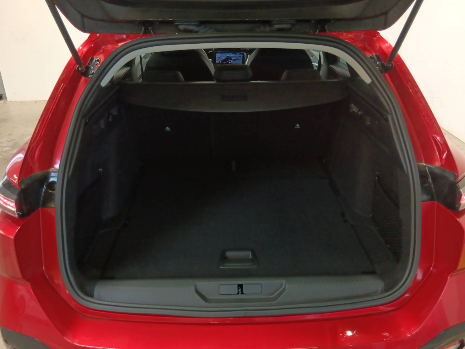 PEUGEOT - 308 SW - #189429 - 13