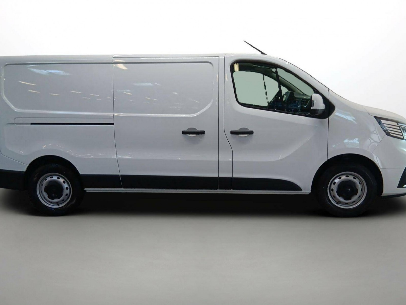 RENAULT - TRAFIC FOURGON - #189031 - 32