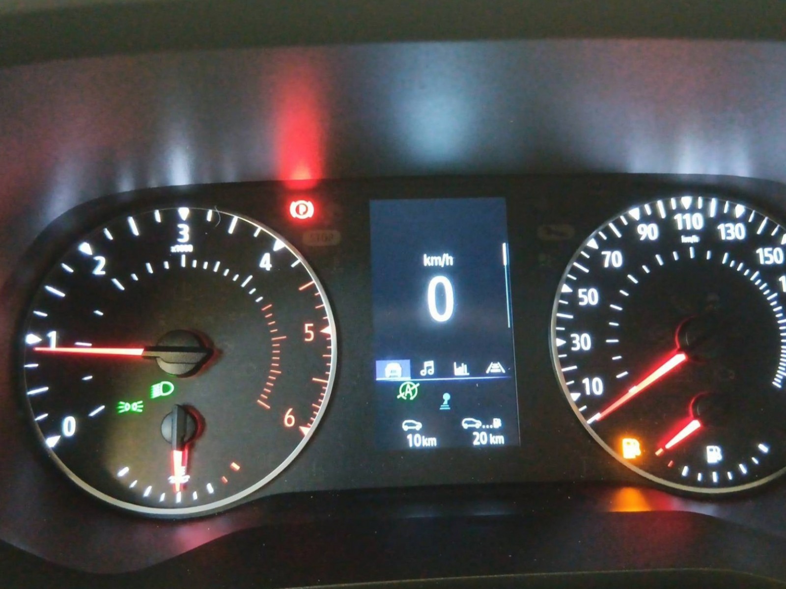 RENAULT - TRAFIC FOURGON - #189031 - 29
