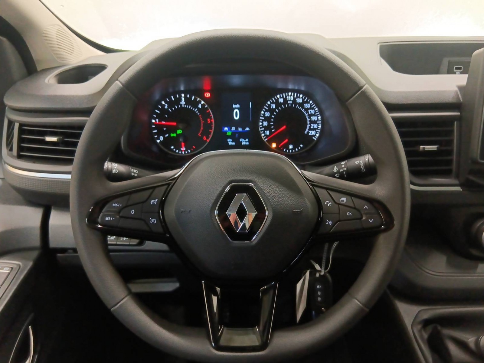 RENAULT - TRAFIC FOURGON - #189031 - 10