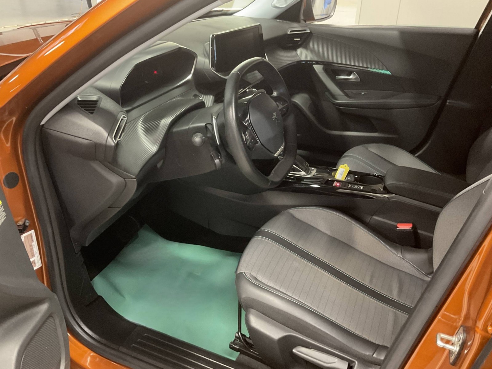 PEUGEOT - 2008 - #198054 - 26