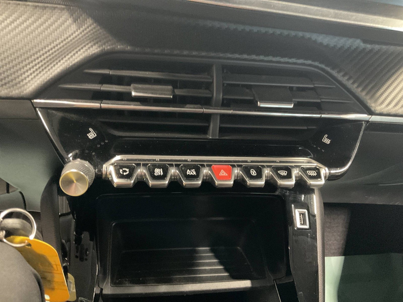 PEUGEOT - 2008 - #198052 - 11
