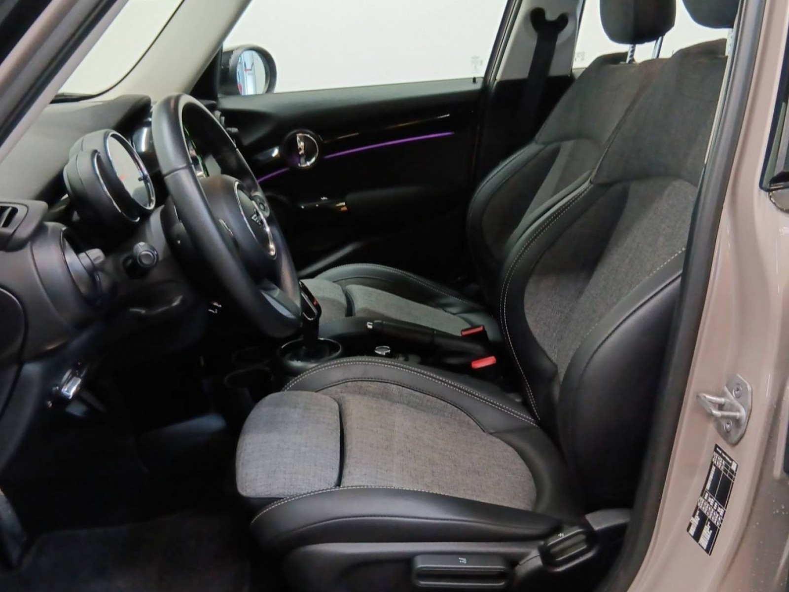 MINI - HATCH 5 PORTES F55 LCI II - #193298 - 29