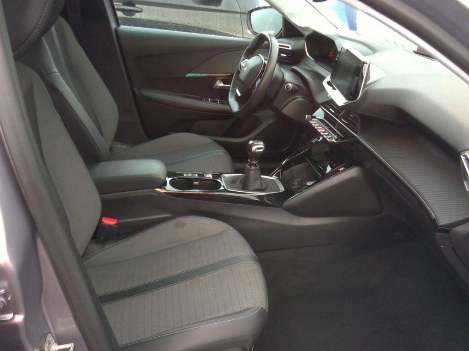 PEUGEOT - 208 - #372550 - 4