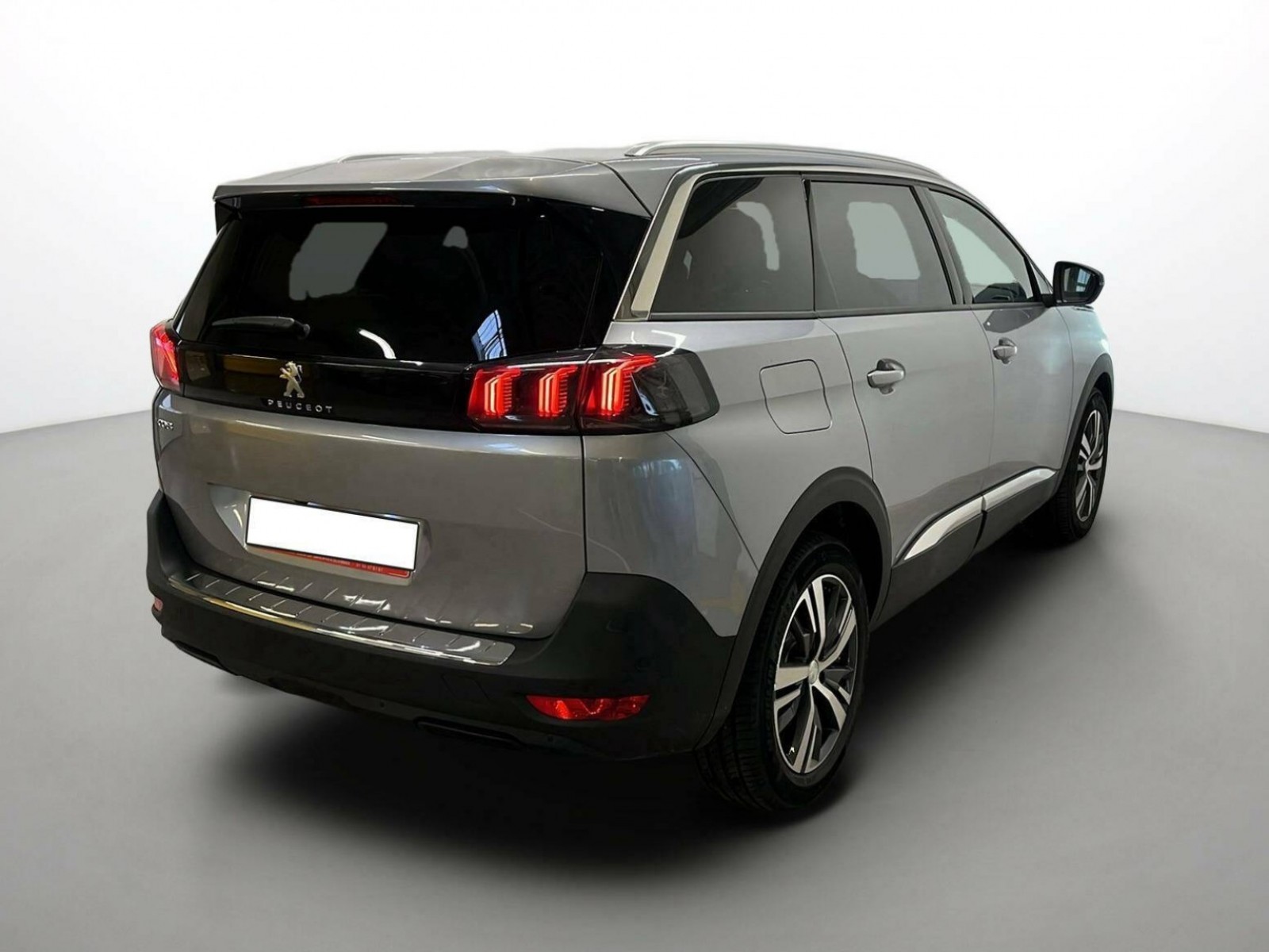 PEUGEOT - 5008 - #337421 - 3