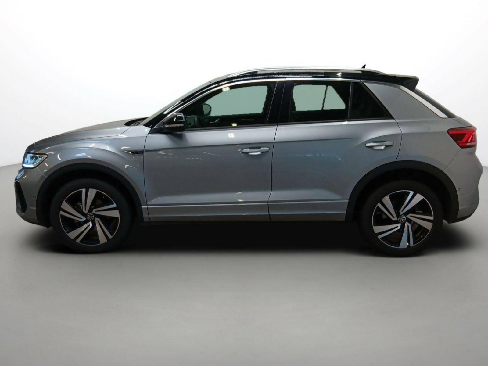 VOLKSWAGEN - T-ROC - #182655 - 15