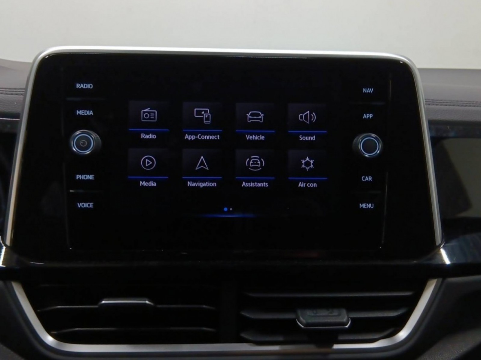 VOLKSWAGEN - T-ROC - #182658 - 11