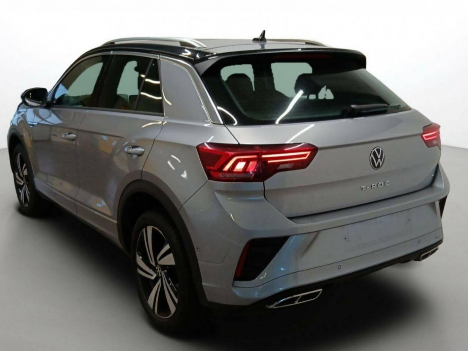 VOLKSWAGEN - T-ROC - #182657 - 18