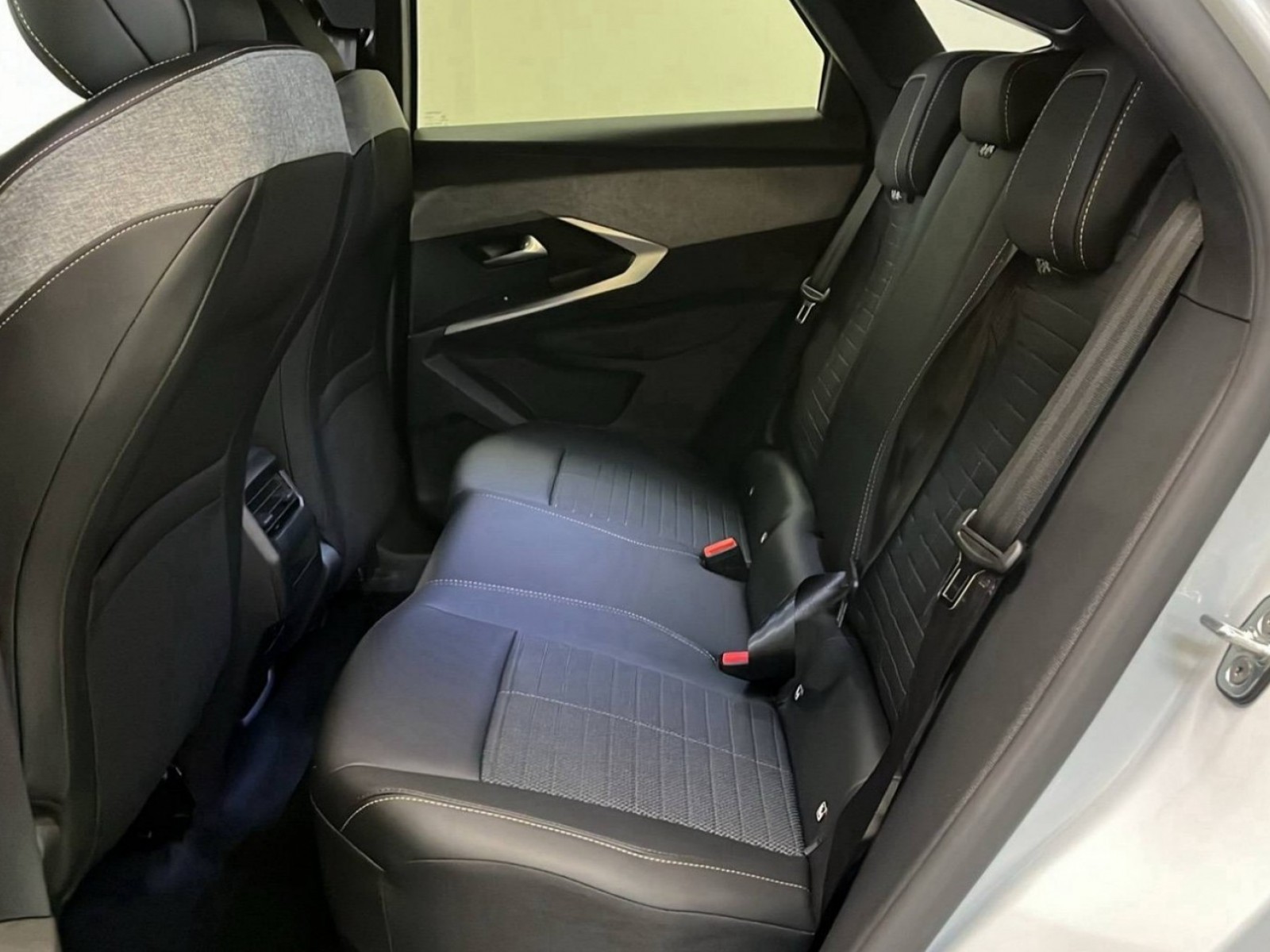 PEUGEOT - 3008 - #305586 - 25